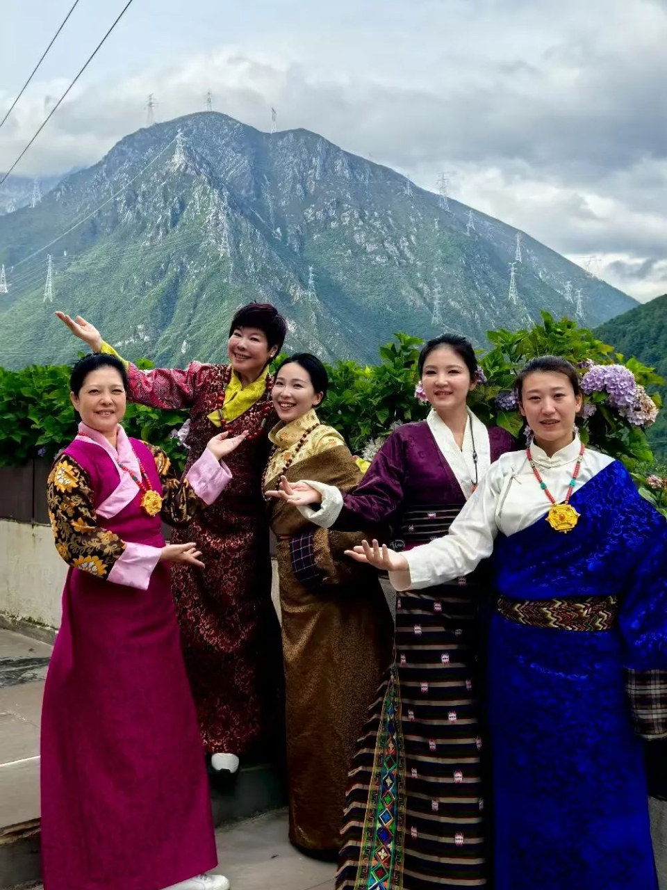 1755251590570557.png 27.png